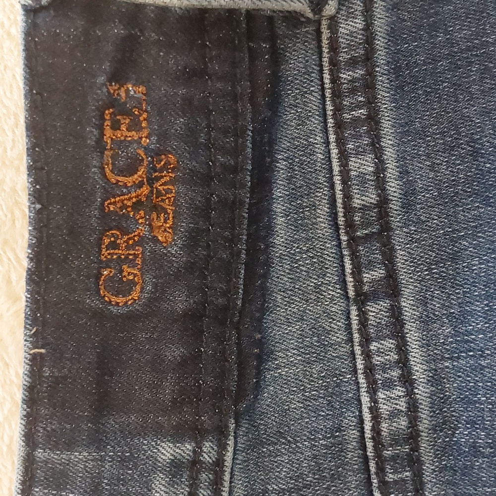 Grace of LA Women's High Waisted Super Flare Bell Bottom Raw Hem Jeans Size 32 - Picture 16 of 16